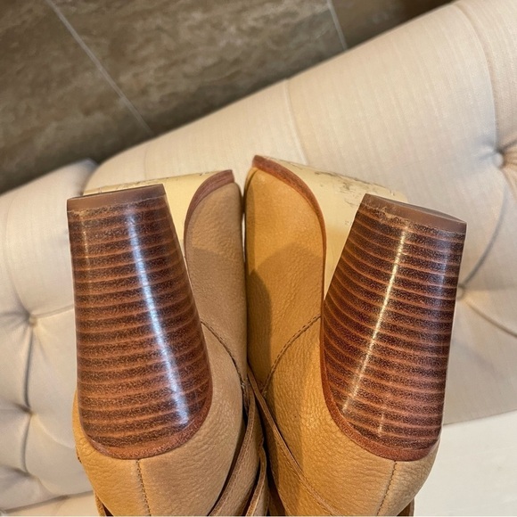 Rag & BONE Ankle Booties Boots Size 6.5 Beige HARROW Leather Belted. - Picture 11 of 12